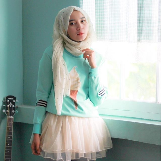 Hijab Style 2016 Pastel “Color Of The Year” Clozette Indonesia